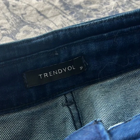 Flare Jeans - Picture 4 of 4